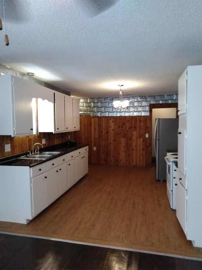 Photo - 702 S Lee St Unit 1