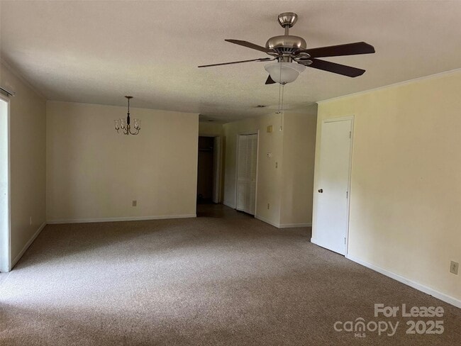 Photo - 1237 15th Ave NW