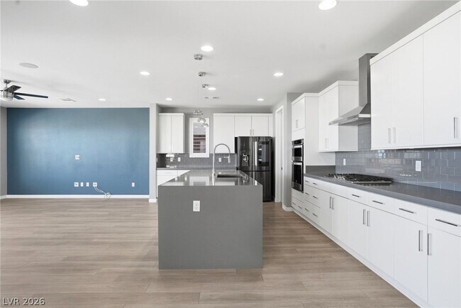 Photo - 2604 Evolutionary Ln