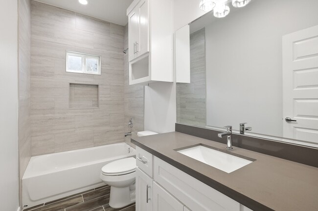 Photo - 1907 W Violet Dr Unit 2