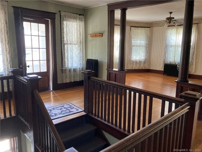 Photo - 32 Latham St