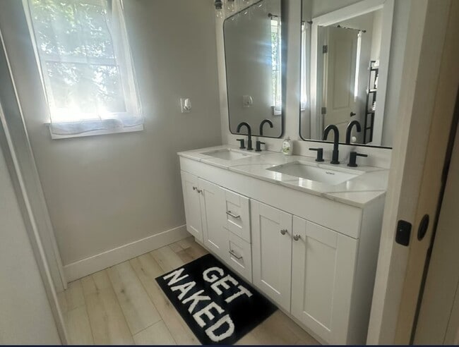 Photo - 161 West Ave