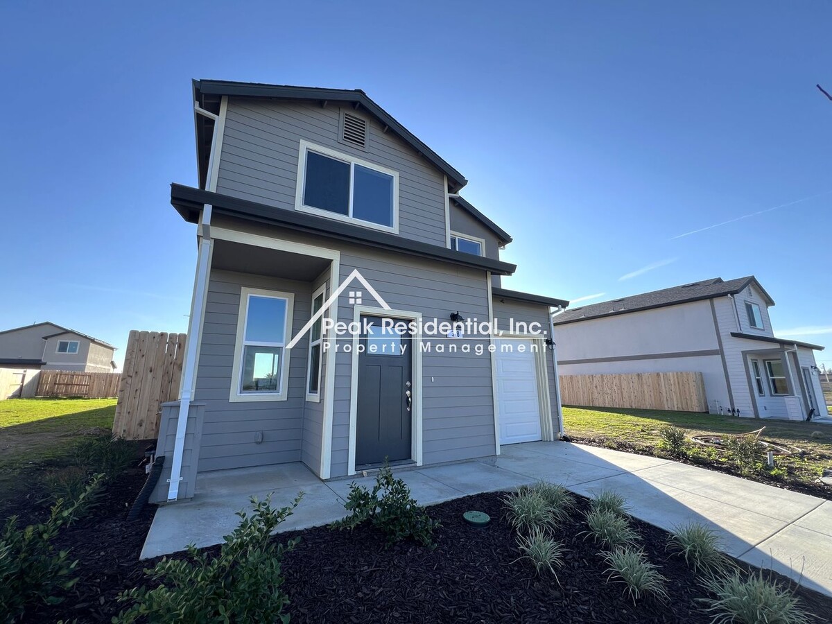 Brand New Sacramento 3bd/2.5ba House With ... - Brand New Sacramento 3bd/2.5ba House With ...