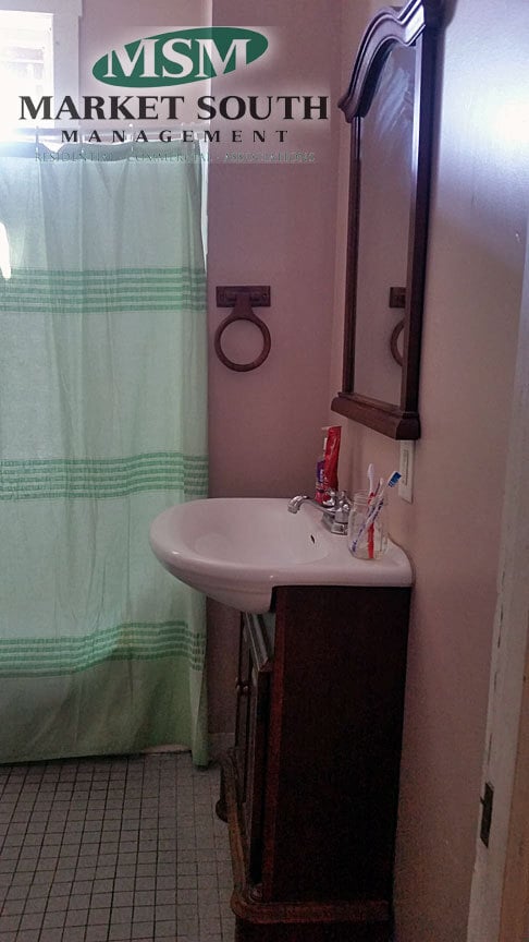 Photo - HABERSHAM STREET APARTMENT!