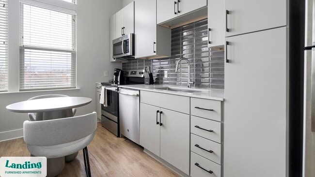 Photo - 545 Foster St Unidad 615.1403757