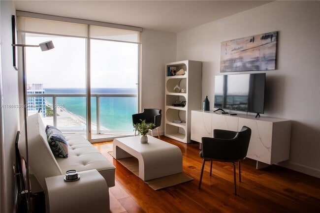 Building Photo - 6365 Collins Ave Unit 2311