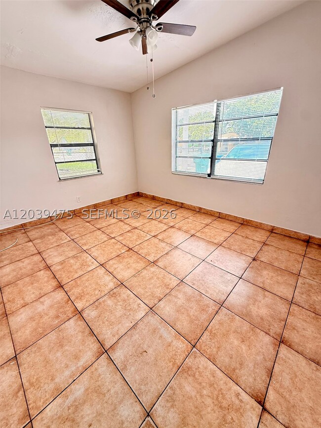 Photo - 204 NW 28th Ave