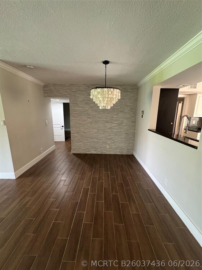 7741 La Mirada Dr
