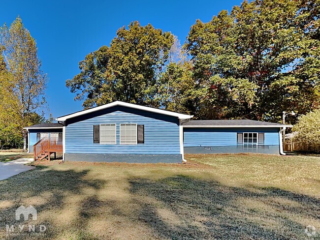 Building Photo - 55 Taunton Rd Rental