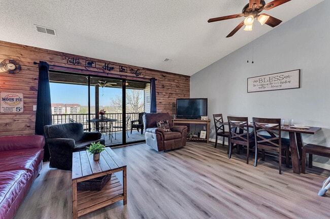 Photo - 133 Troon Dr Unit 11