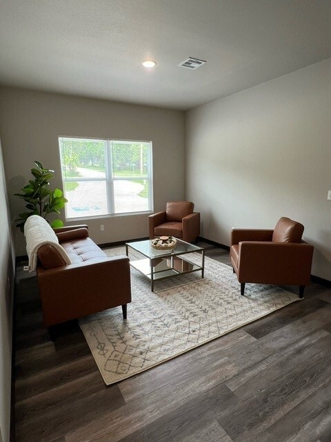 Building Photo - Midtown Cottages Rental