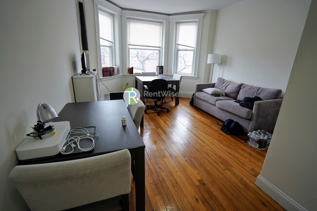 Photo - 1302 Commonwealth Avenue Apartment Unit 4