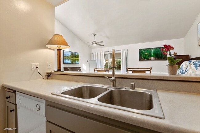 Photo - R471 Unidad #319