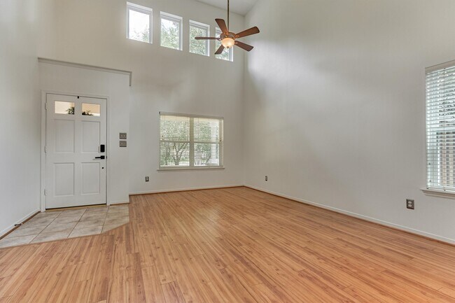 Photo - 59 W Gaslight Pl