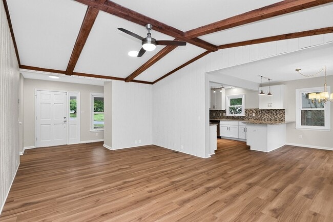 Building Photo - Gorgeous 3 Bedroom Home in Walnut Creek!!