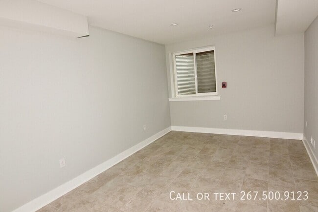 Photo - 522 N Preston St Unit B