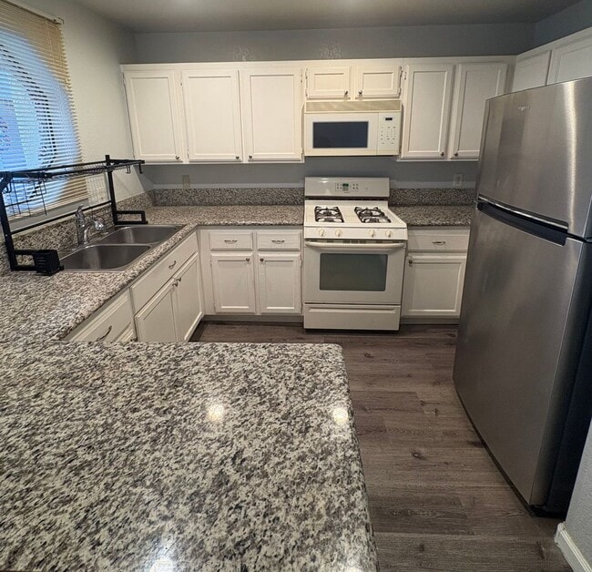 Photo - 2 Bedroom Condo