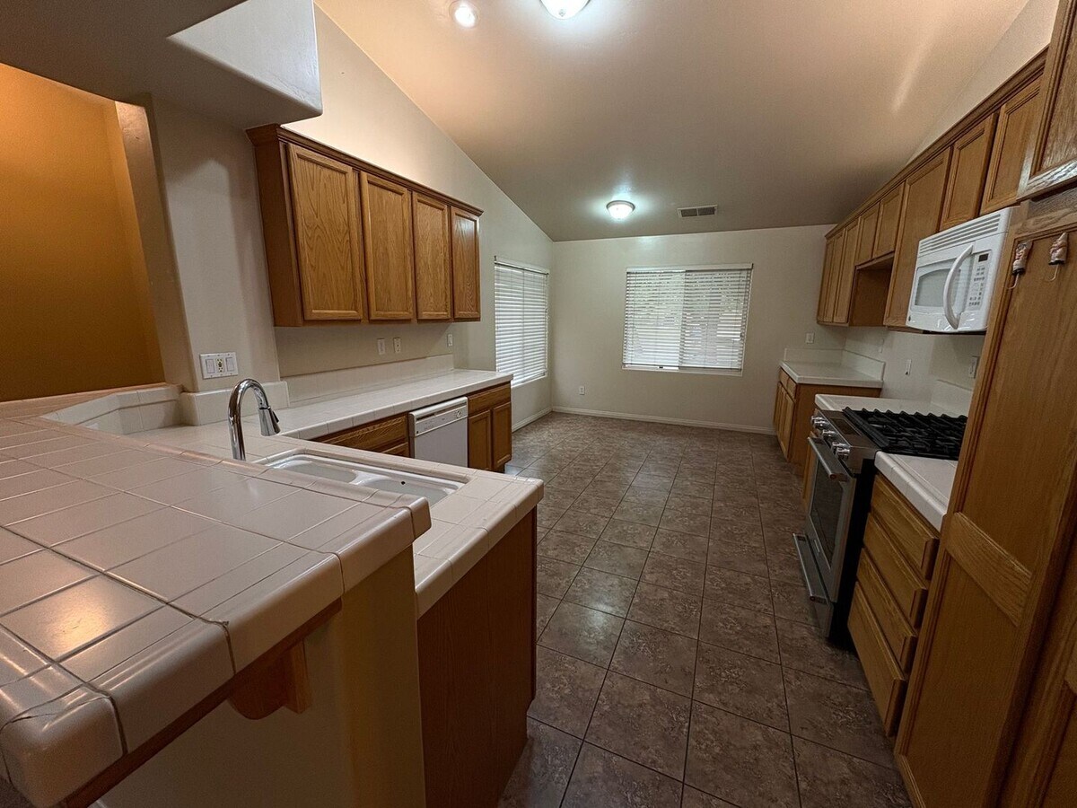 Photo - 12510 Stemple Dr