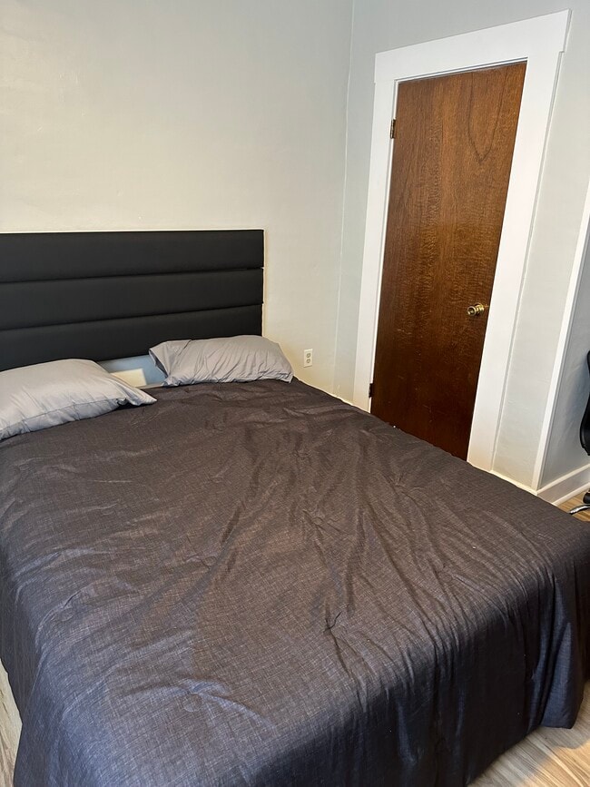 Photo - 392 Shaw St Unit 394 Shaw St NB  2W