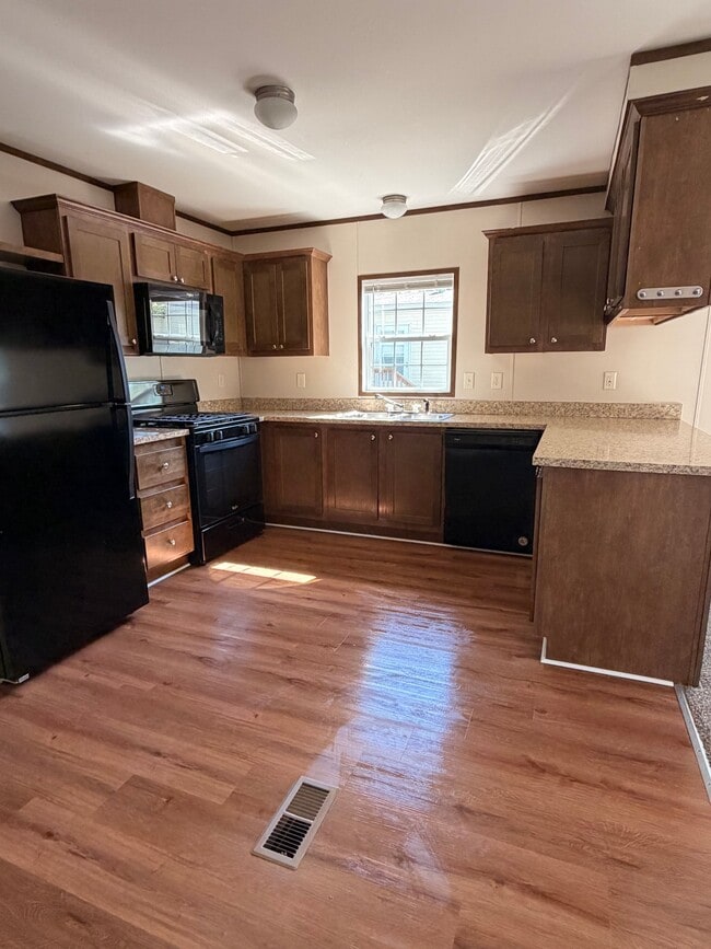 Photo - 126 Hosner Dr
