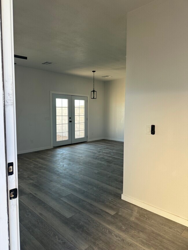 Photo - 16049 S Yava Rd