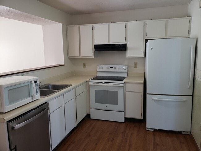 Photo - 7900 Barkwood Dr Unit 21C