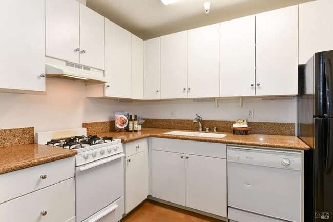 Photo - 130A Valley Oak Dr Unit #A