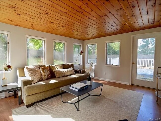 Photo - 187 Elmwood Dr