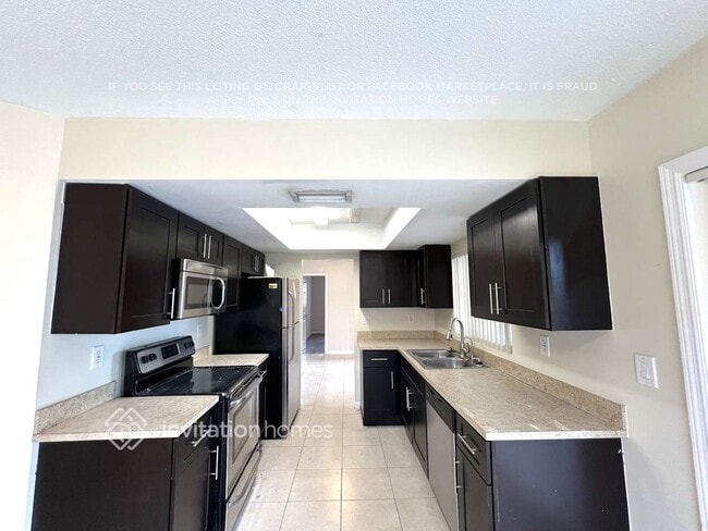 Photo - 4460 NW 43rd St