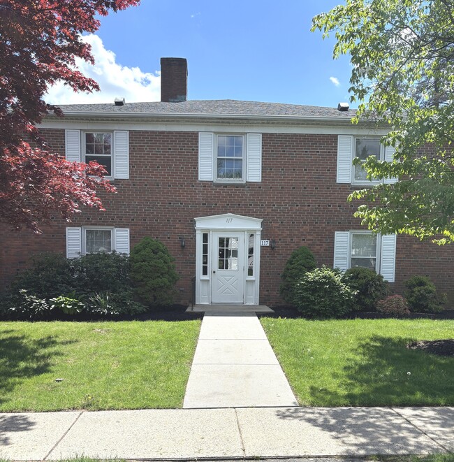 Photo - 117 Shadow Ln Unidad APT B2