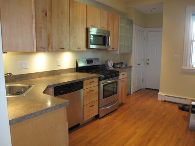 Photo - 1 Fayette St Unit 3