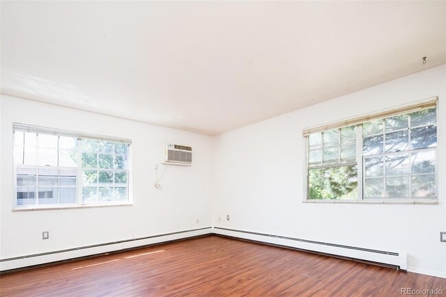 3300 S Clarkson St Unit 201
