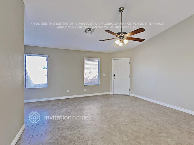 Photo - 35551 N Danish Red Trail