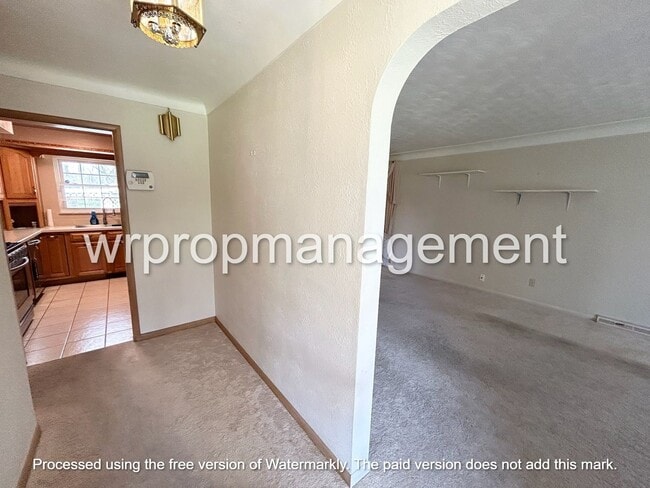 Photo - 2338 Bodette Ave