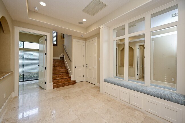 Photo - 5204 Feagan St