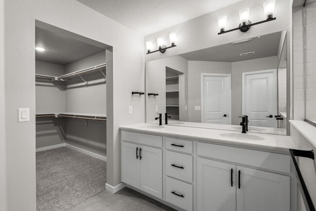 Photo - 6395 Laud Pt