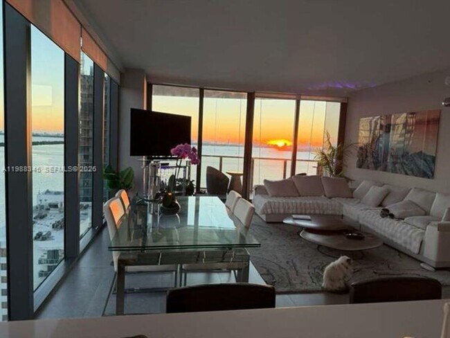 Photo - 460 NE 28th St Unit 460 NE 28th St # 2001