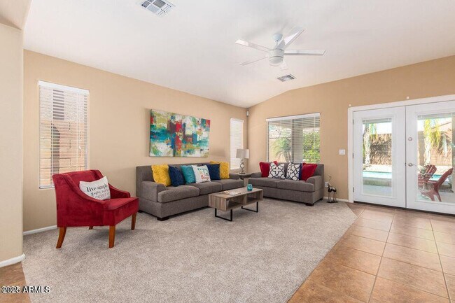 Photo - 632 E Mule Train Trail