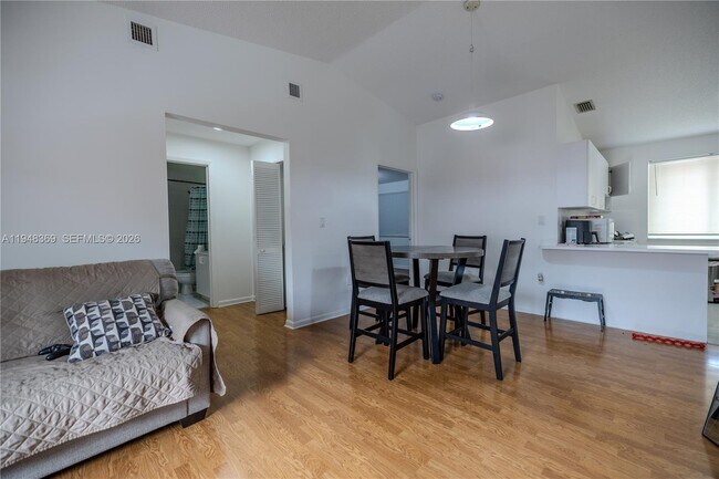 Photo - 8013 Lake Dr Unit 203