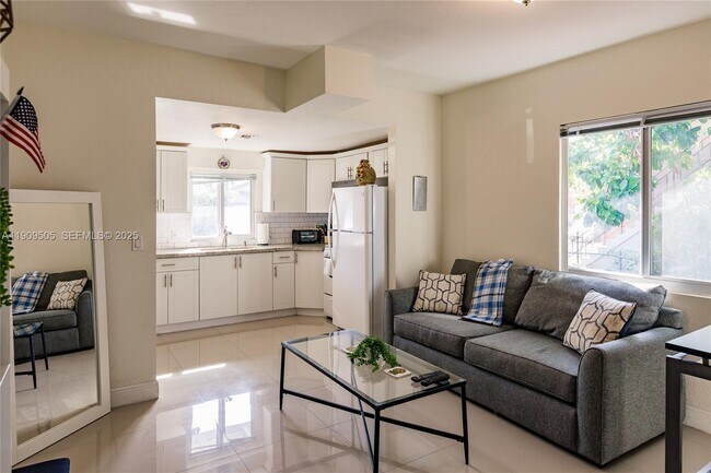 Photo - 518 SW 15th Ave Unidad 1