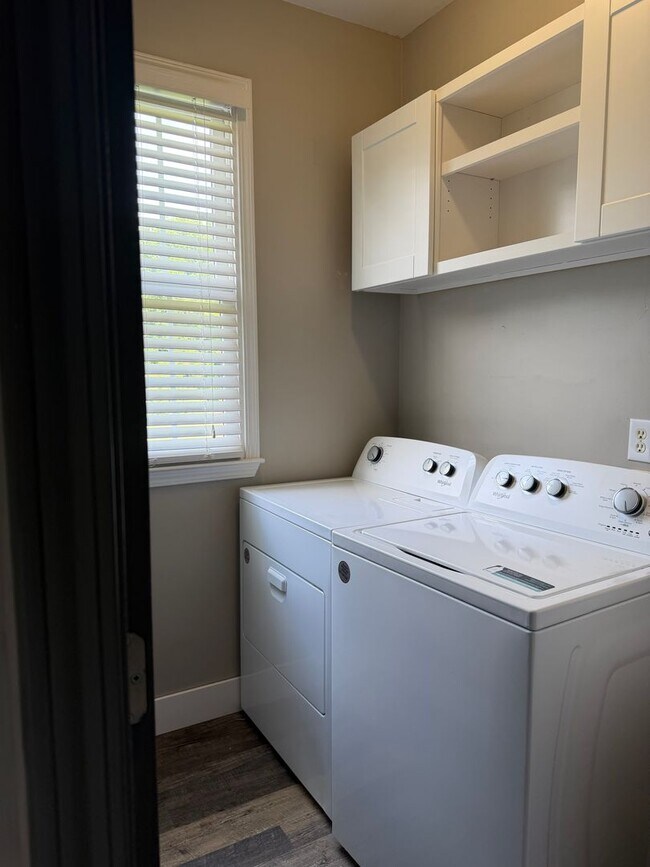 Photo - 3 Bed 2.5 Bath House in Flowery Branch
