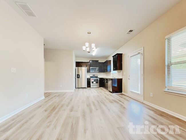 Photo - 777 Galveston Way