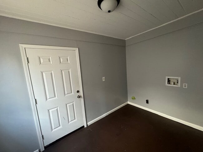 Photo - 304 Camellia Cir