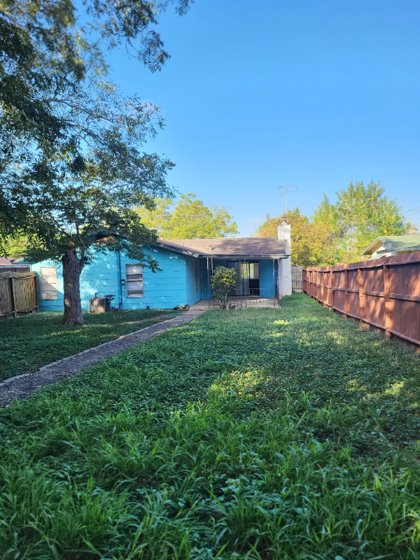 Photo - 214 Early Way Dr