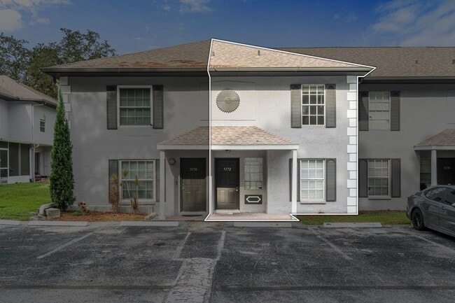 Photo - Beautiful Temple Terrace Townhome!
