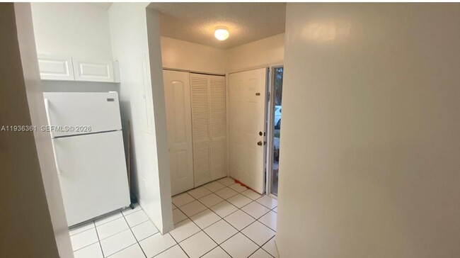 Photo - 21240 NE 9th Ct