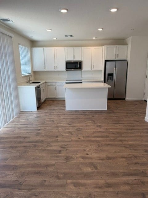 Photo - 2915 Porcelain St
