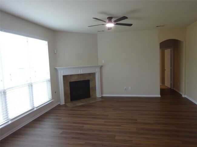 Photo - 4938 Yearling Ridge Ct
