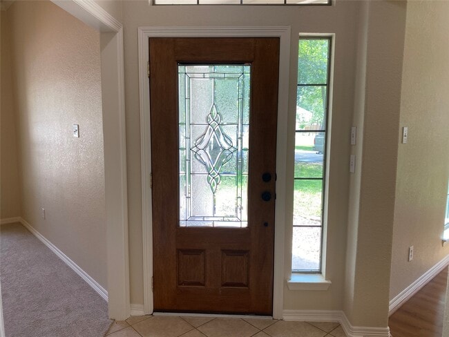 Photo - 6018 Sugar Bush Dr