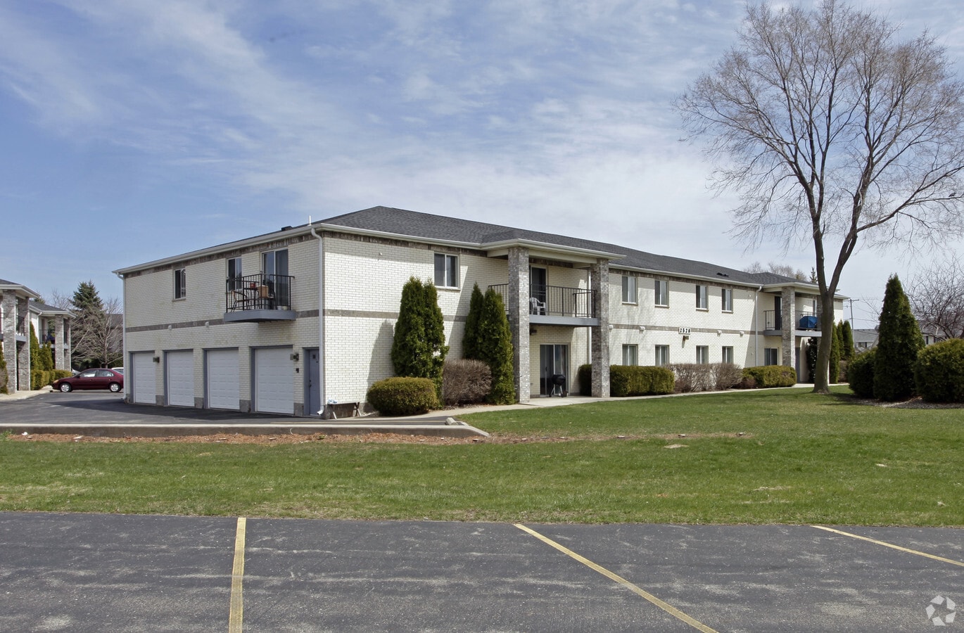 Photo - Sterling Court Apartments